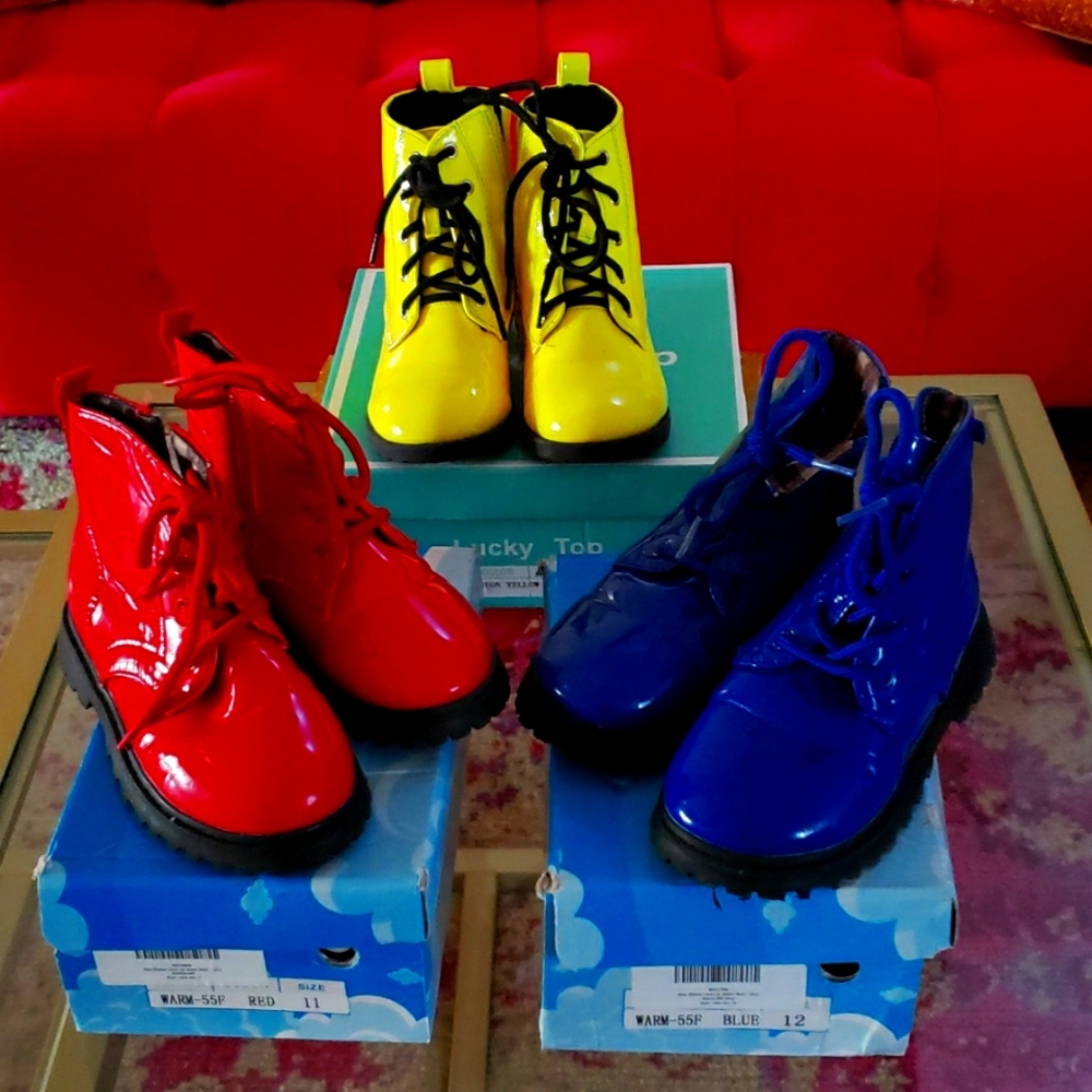 Girls boots